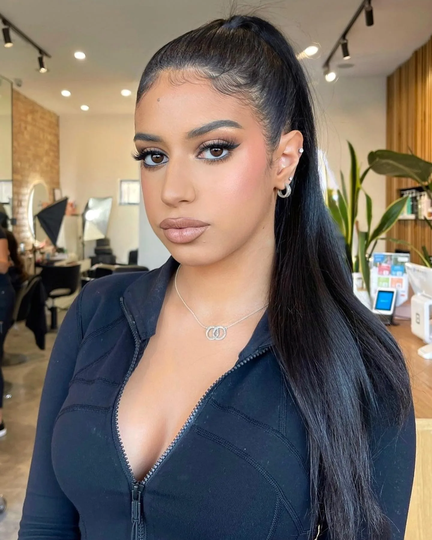 Studio makeup look