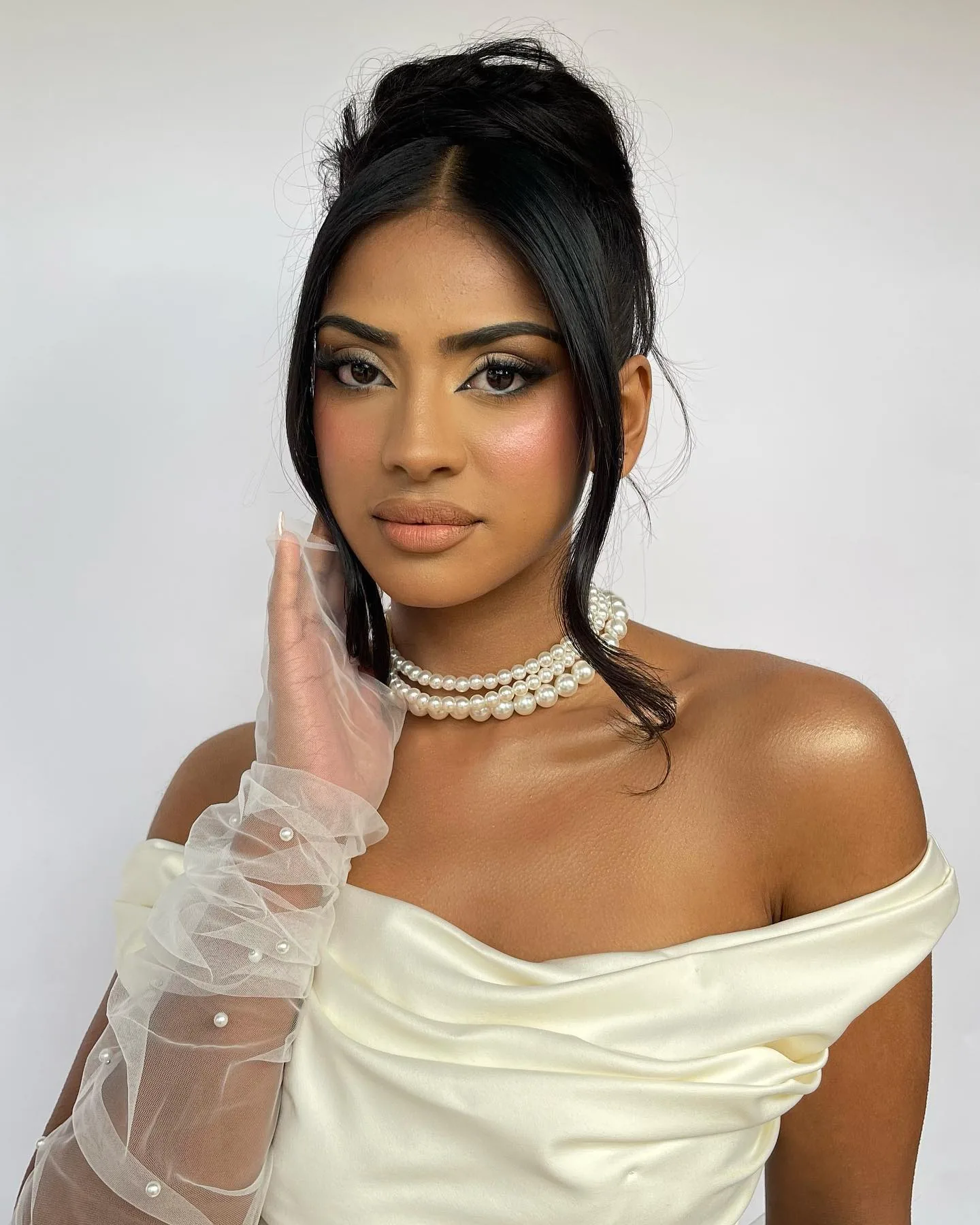 Bridal makeup application by Sara Kaake Melbourne